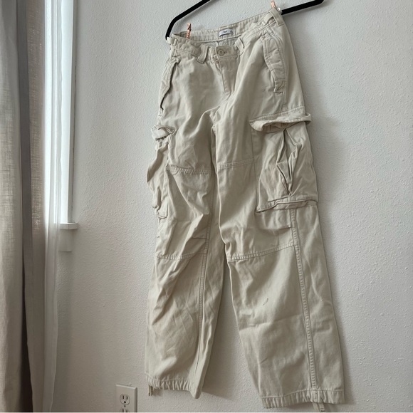 ARITZIA - TNA SUPPLY CARGO - BIRCH - 2 - Picture 1 of 3